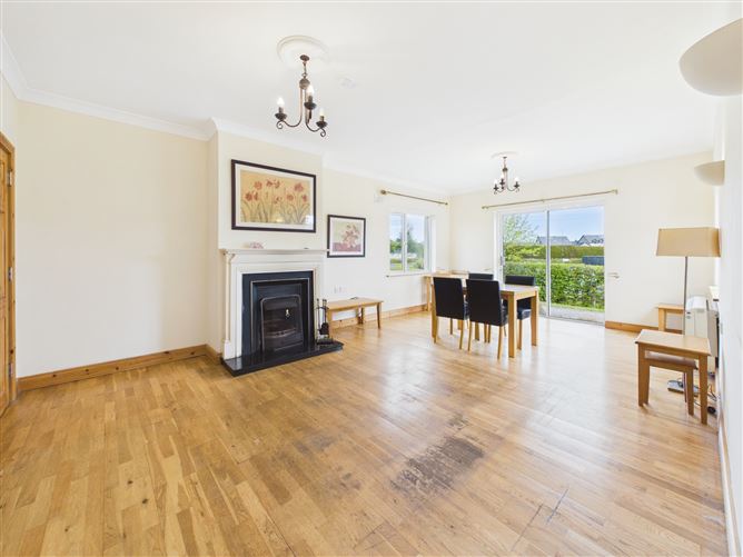 1 Oakwood Retirement Village, Roscommon, Co. Roscommon