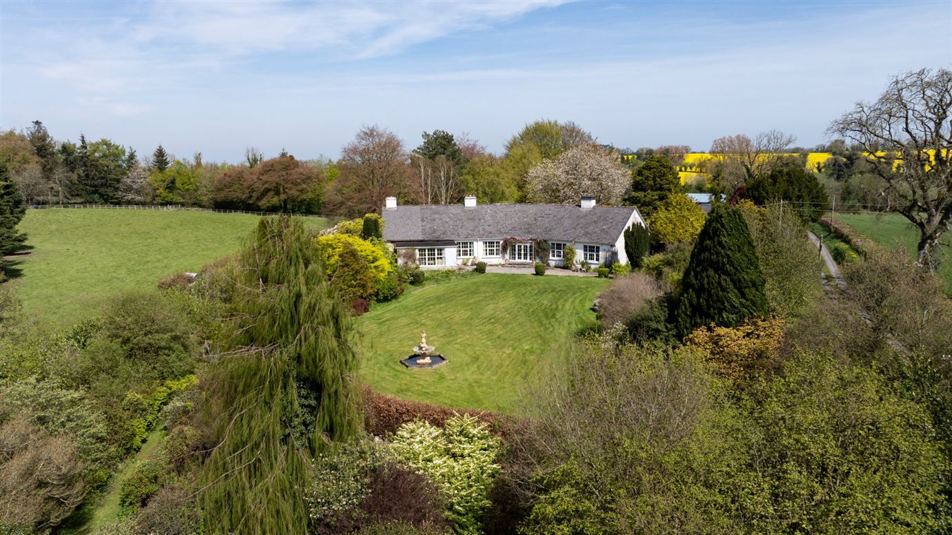 Arlonstown House, On Approx. 3.94 Hec (9.75 Acres), Swainstown, Kilmessan, County Meath
