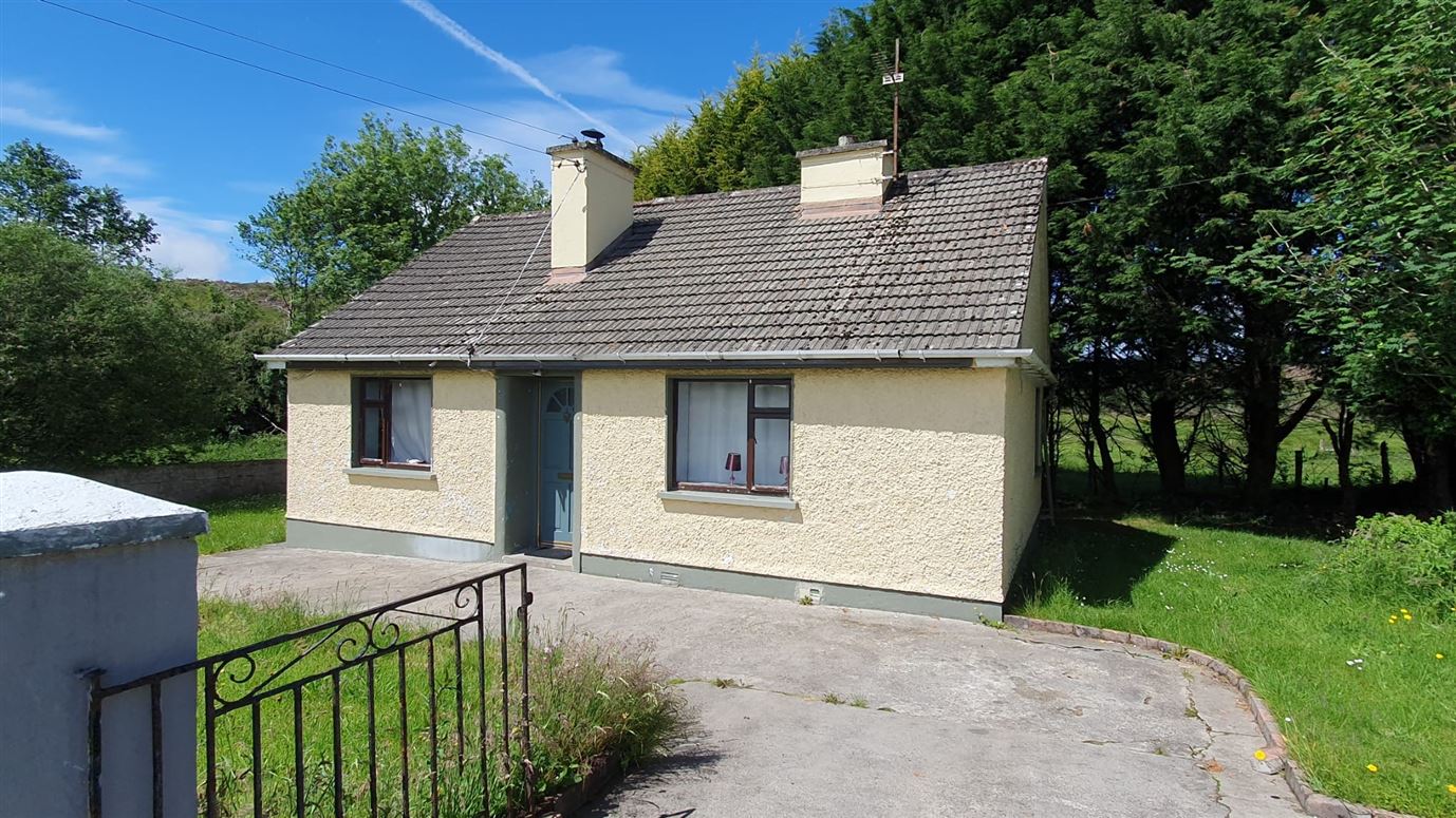 Myoran, Leitrim Village, Roscommon