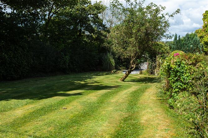 Photo 25 of 30 — Cork Road, Skibbereen, Skibbereen, West Cork