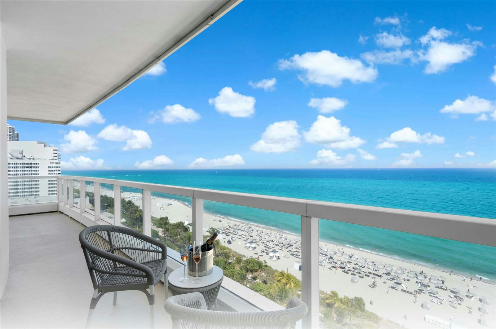 Photo 1 of 10 — Sweeping Azure Shores,Miami Beach,Florida,USA