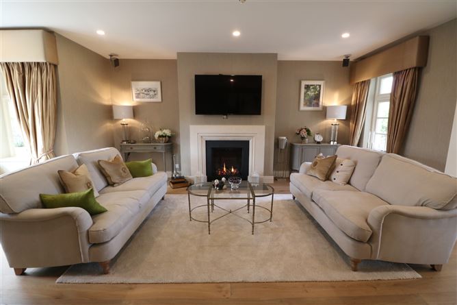 945 Ladycastle , Straffan, Kildare