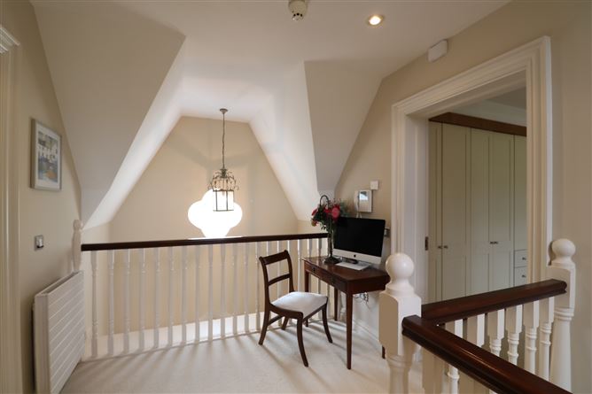 945 Ladycastle , Straffan, Kildare