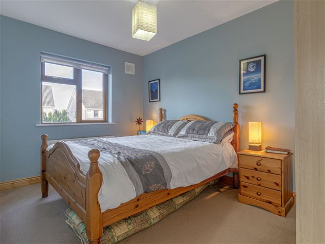19 Old Connell Weir , Newbridge, Kildare
