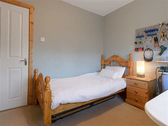 19 Old Connell Weir , Newbridge, Kildare