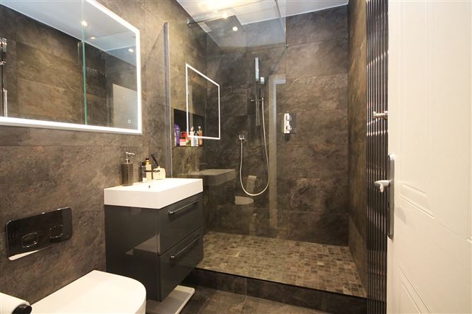 82 Carrigmore Crescent, Citywest, Dublin 24