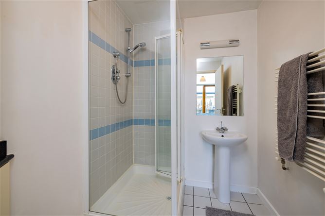 Apt 63 Botanic Hall, Addison Park, Glasnevin, Dublin 11