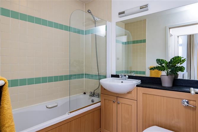 Apt 63 Botanic Hall, Addison Park, Glasnevin, Dublin 11