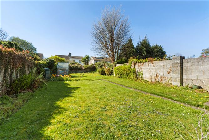 6 Silverwood Drive, Rathfarnham, Dublin 14