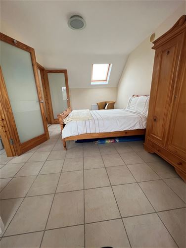 4 Beachfield Manor, Screen, Wexford