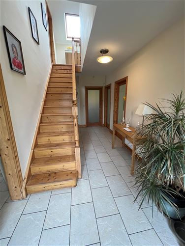 4 Beachfield Manor, Screen, Wexford