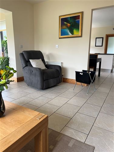4 Beachfield Manor, Screen, Wexford