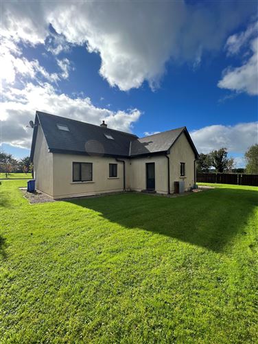 4 Beachfield Manor, Screen, Wexford