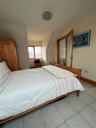 4 Beachfield Manor, Screen, Wexford