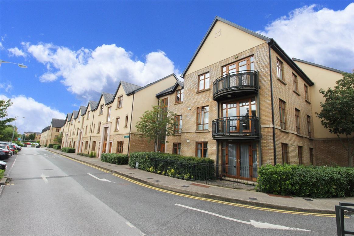 13 Woodbrook Park, Castleknock, Dublin 15