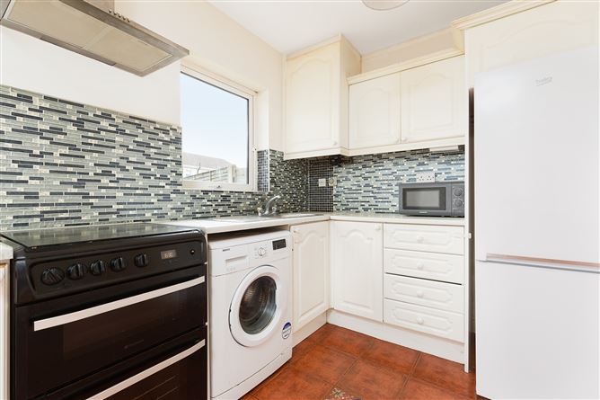 9 Sundale Walk, Tallaght,   Dublin 24