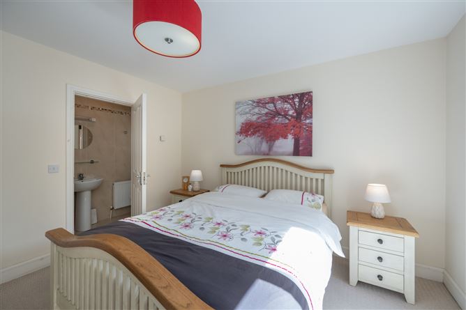 16 Highfield Crescent, Ballincollig, Co. Cork