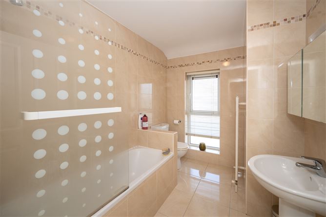 16 Highfield Crescent, Ballincollig, Co. Cork