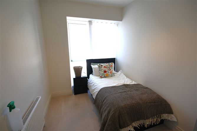 Photo 10 of 10 — 19 Sandymount Castle Court, Sandymount, Dublin 4