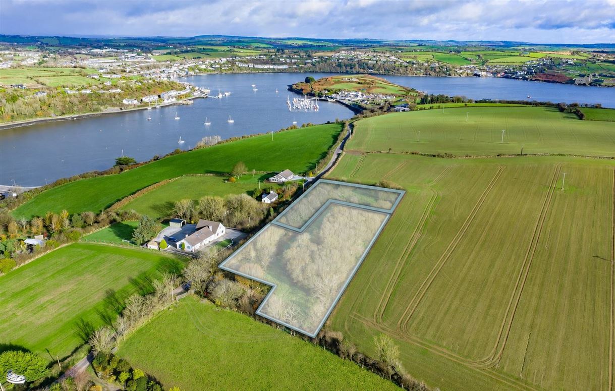 Lands at Castlepark (Folio CK13259 & Folio CK20046), Kinsale, Cork