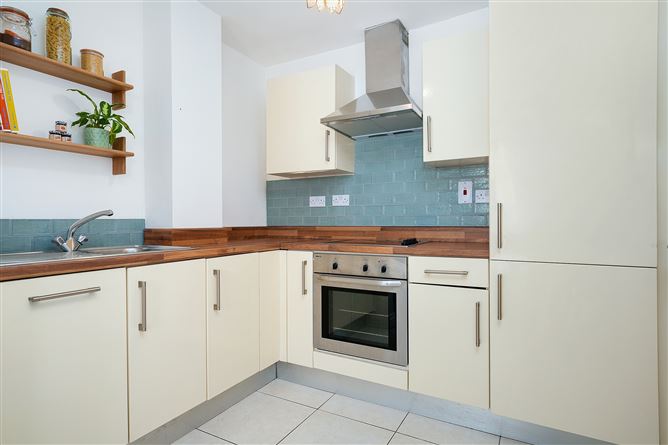 Photo 10 of 24 — 13 Parkview Drive, Finglas, Dublin 11