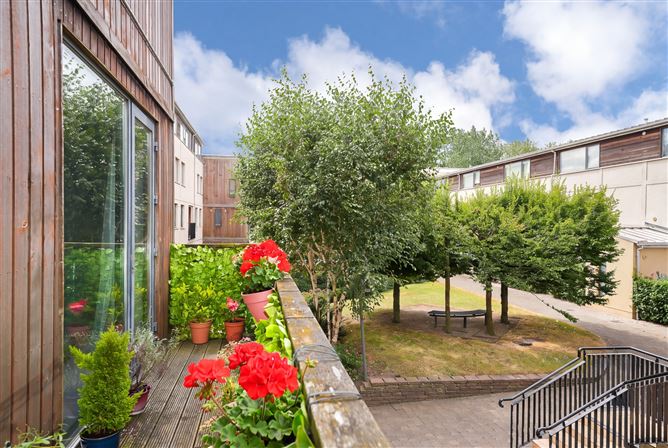 Photo 19 of 24 — 13 Parkview Drive, Finglas, Dublin 11