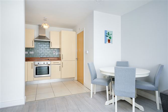 Photo 8 of 24 — 13 Parkview Drive, Finglas, Dublin 11