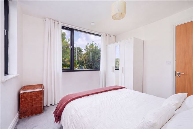 Photo 12 of 24 — 13 Parkview Drive, Finglas, Dublin 11