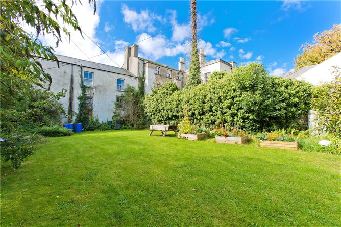 8 Irwin Court, Kilmainham, Dublin 8