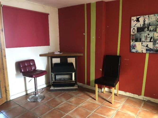 19 Queen Street, Clonmel, Tipperary