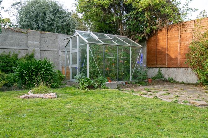 37 Cherrygarth, Mount Merrion, Co. Dublin
