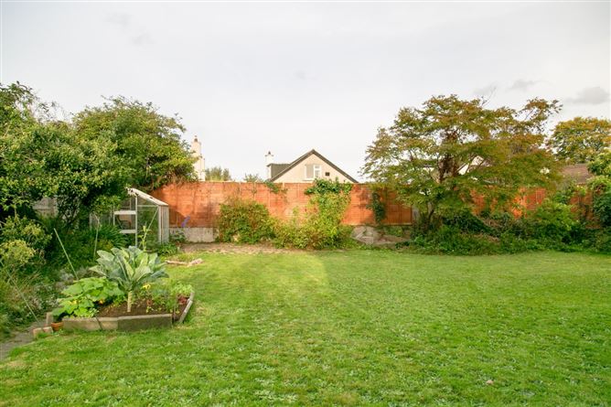 37 Cherrygarth, Mount Merrion, Co. Dublin