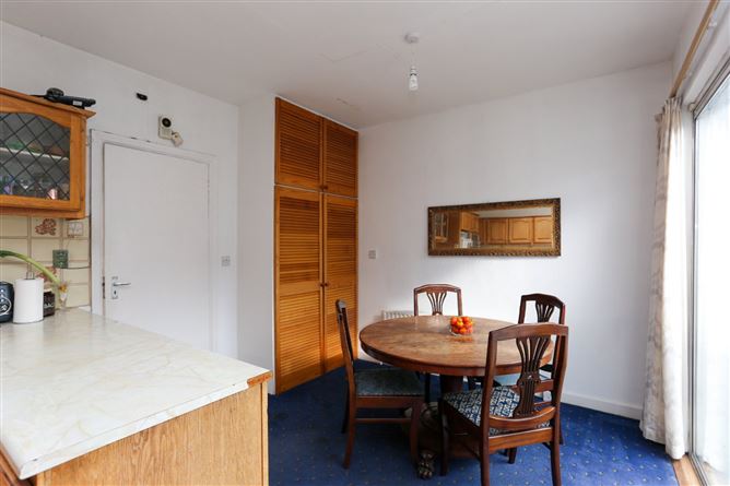 37 Cherrygarth, Mount Merrion, Co. Dublin
