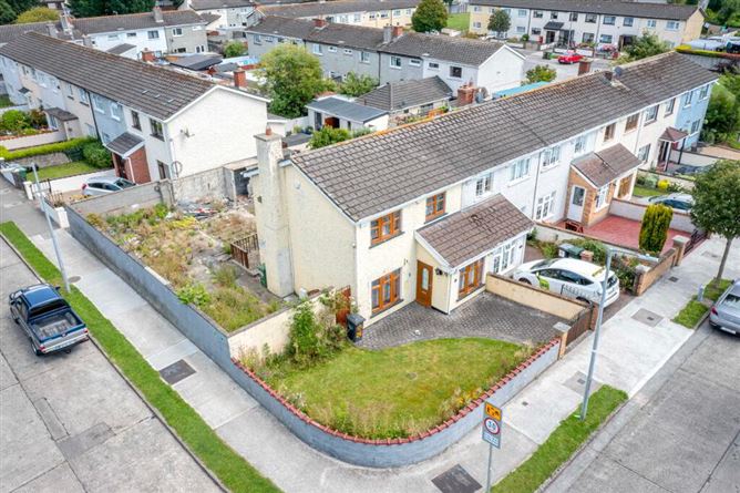45 Arthur Griffith Park, Lucan, Dublin
