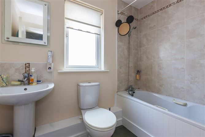 16 Heathfield Crescent, Finglas, Dublin 11