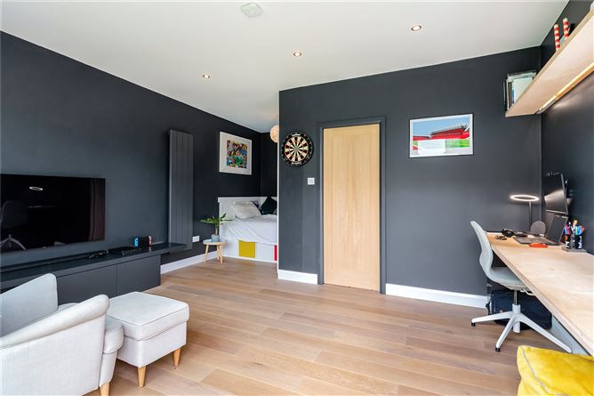 8 Willsbrook View, Lucan, Co. Dublin
