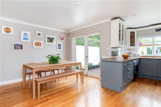 8 Willsbrook View, Lucan, Co. Dublin