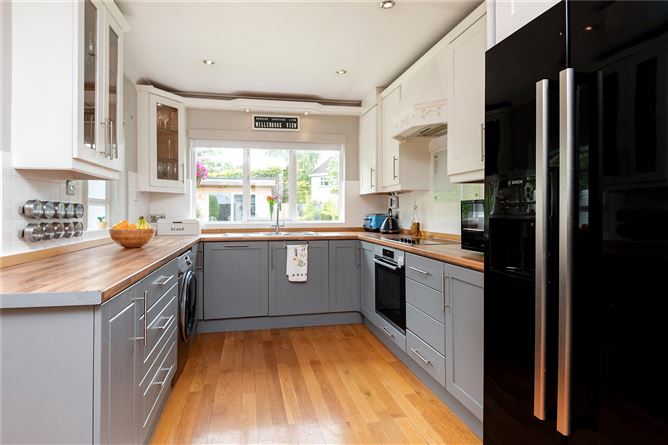 8 Willsbrook View, Lucan, Co. Dublin