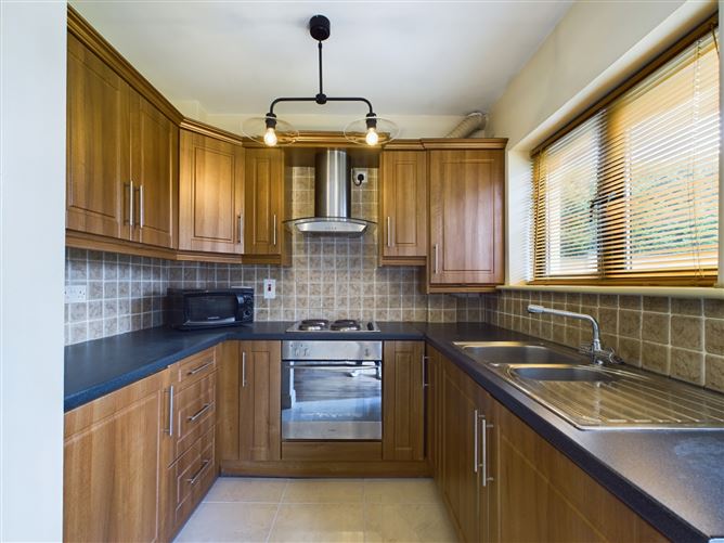 Apartment 1, Garden View, Creggaun na Hilla, Clarecastle, Ennis, Co