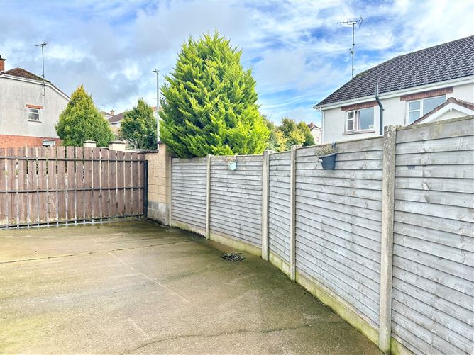 34 Dartry Park, Cootehill, Cavan