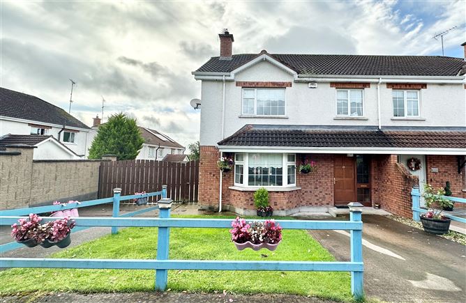 34 Dartry Park, Cootehill, Cavan