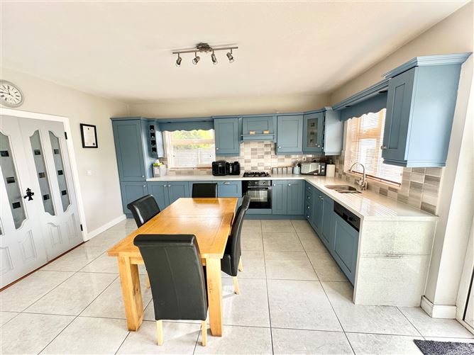 34 Dartry Park, Cootehill, Cavan