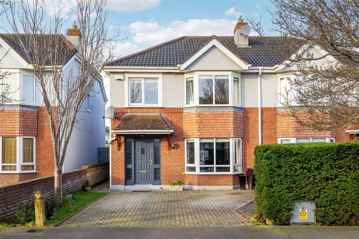 7 Bewley Drive, Lucan, Dublin