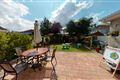 90 River Oaks