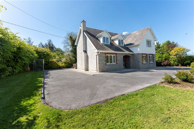 Carrigeen Cross Ballinlyna Lower , Kilfinane, Limerick