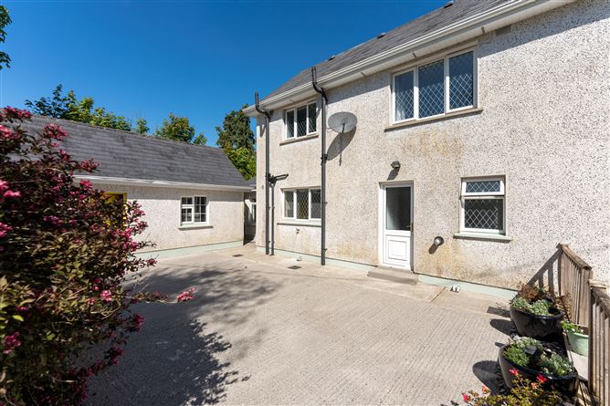 Carrigeen Cross Ballinlyna Lower , Kilfinane, Limerick