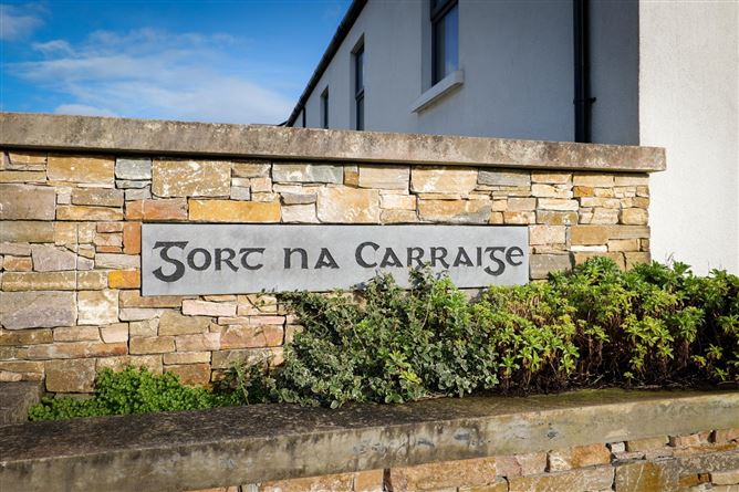 1 Gort Na Carraige, Seapoint, Barna, Galway