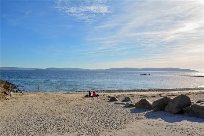 1 Gort Na Carraige, Seapoint, Barna, Galway
