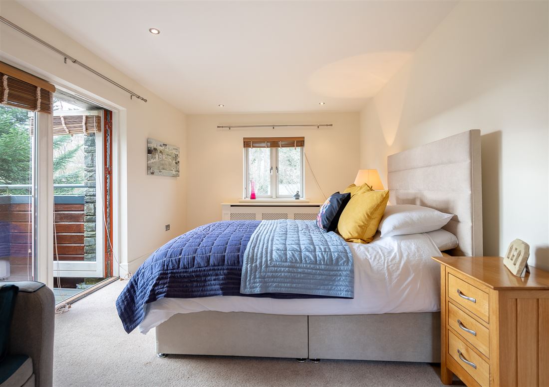 An Dún House, 6 Mountain View, Sheen Falls Country Club, Kenmare, Co. Kerry, V93 XK85