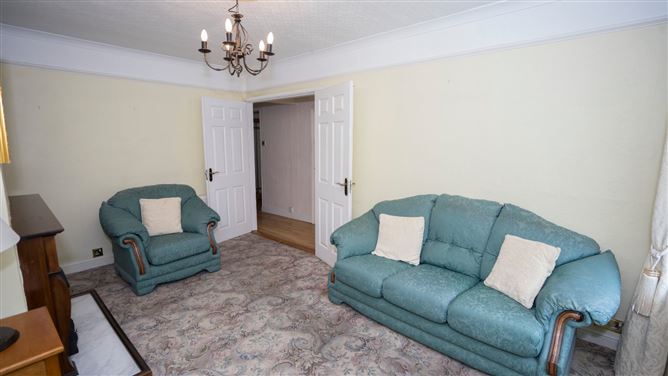 28 The Laurels, Dundalk, Co. Louth